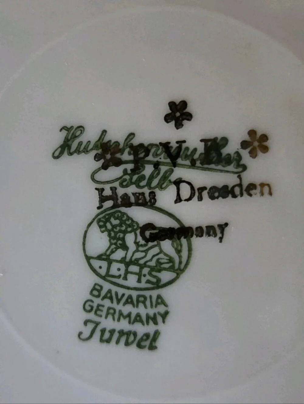 Vintage Hutschenreuther Selb Bavaria Dresden Gold Gilt Demitasse Trio Sets Set 3